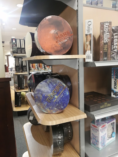 Book Store «Yale University Bookstore», reviews and photos, 77 Broadway, New Haven, CT 06511, USA