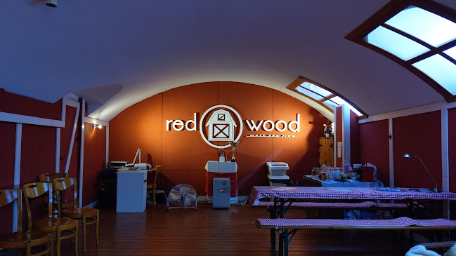 Redwood - Tánciskola