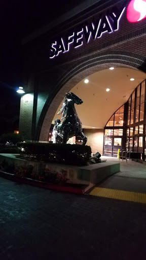 Safeway image