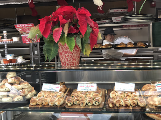 Shopping Mall «Galleria at Crystal Run», reviews and photos, 1 Galleria Dr, Middletown, NY 10941, USA