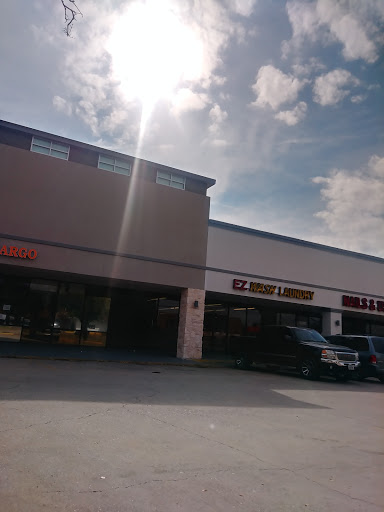 Laundry «EZ Wash Laundry», reviews and photos, 915 W Parker Rd, Plano, TX 75023, USA