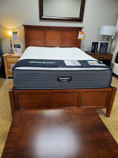 Furniture Store «Furniture Factory Outlet», reviews and photos, 1162 Gateway Loop, Springfield, OR 97477, USA