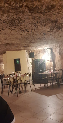 La Cave Aux Moines Sarl du Restaurant français Restaurant Les pieds bleus à Gennes-Val-de-Loire - n°4