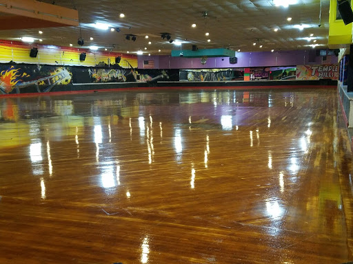 Roller Skating Rink «Temple Hills Skate Palace», reviews and photos, 3132 Branch Ave, Temple Hills, MD 20748, USA