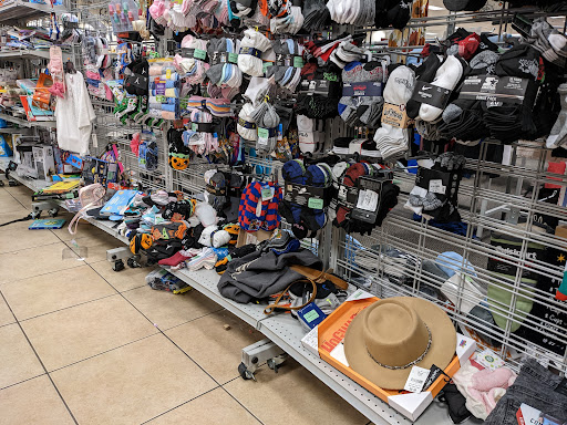 Clothing Store «Burlington Coat Factory», reviews and photos, 74 Broad St, Stamford, CT 06901, USA