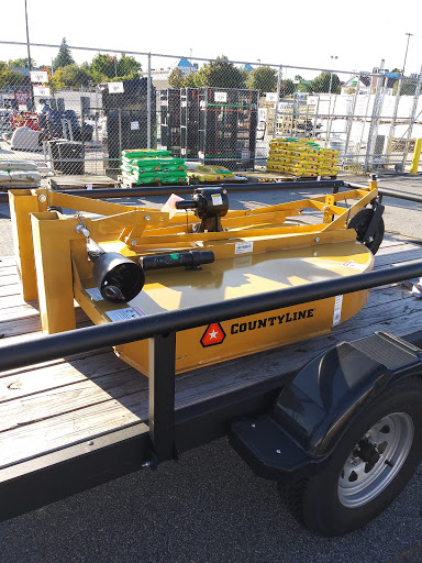 Home Improvement Store «Tractor Supply Co.», reviews and photos, 55 Crystal Ave #17a, Derry, NH 03038, USA