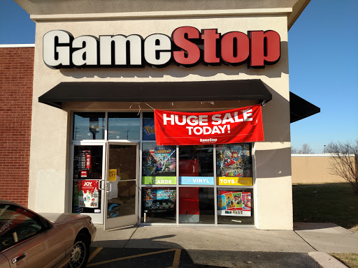 GameStop, 411 TN-46, Dickson, TN 37055, USA, 