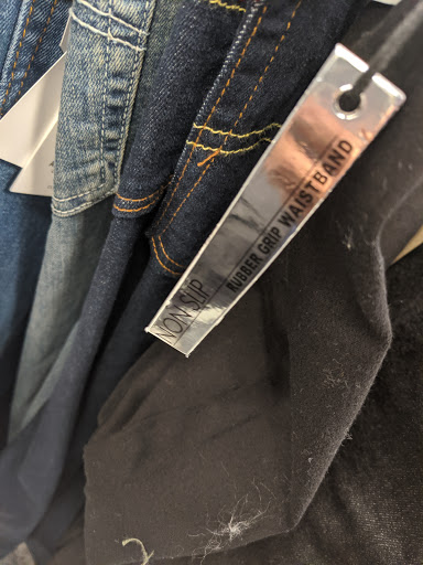 Clothing Store «Ross Dress for Less», reviews and photos, 3201 Eastway Dr, Charlotte, NC 28205, USA