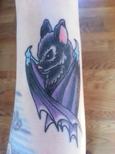 Tattoo Shop «A1 Tattoo Co», reviews and photos, 6805 N Oak Trafficway, Gladstone, MO 64118, USA