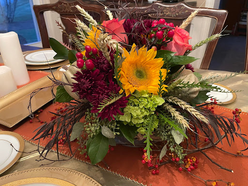 Florist «Ford Flower Co.», reviews and photos, 83 S Broadway, Salem, NH 03079, USA