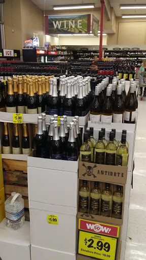 Grocery Outlet image