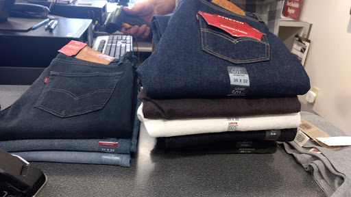 Outlet Mall «The Outlet Shoppes At Fremont», reviews and photos, 6245 N Old 27, Fremont, IN 46737, USA