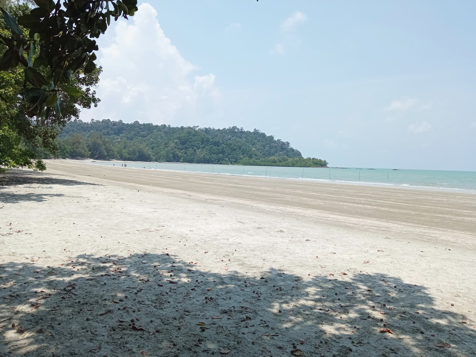 Photo de Teluk Gorek Beach avec baie longue