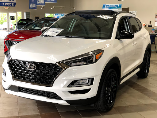 Hyundai Dealer «Crestmont Hyundai», reviews and photos, 2961 Center Rd, Brunswick, OH 44212, USA