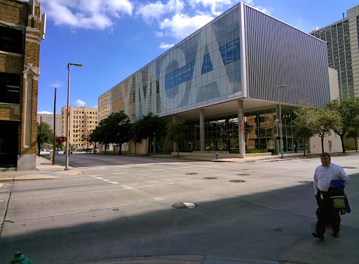 Non-Profit Organization «Tellepsen Family Downtown YMCA», reviews and photos, 808 Pease St, Houston, TX 77002, USA