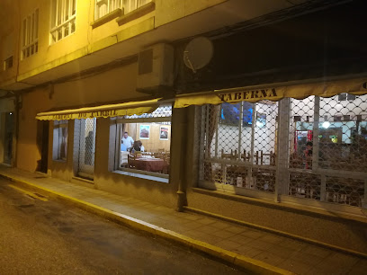 Taberna Do Carril - Calle, Trav. da Xalda, 3, 36600 Vilagarcía de Arousa, Pontevedra, Spain