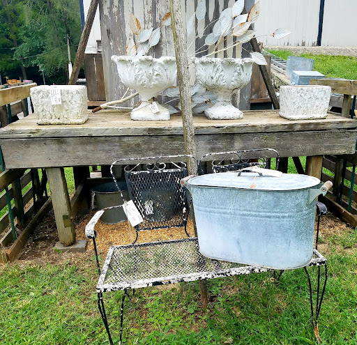 Home Goods Store «Chartreuse & co», reviews and photos, 4007 Buckeystown Pike, Frederick, MD 21704, USA