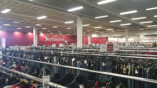 Burlington Coat Factory, 6875 Southland Dr, Middleburg Heights, OH 44130, USA, 