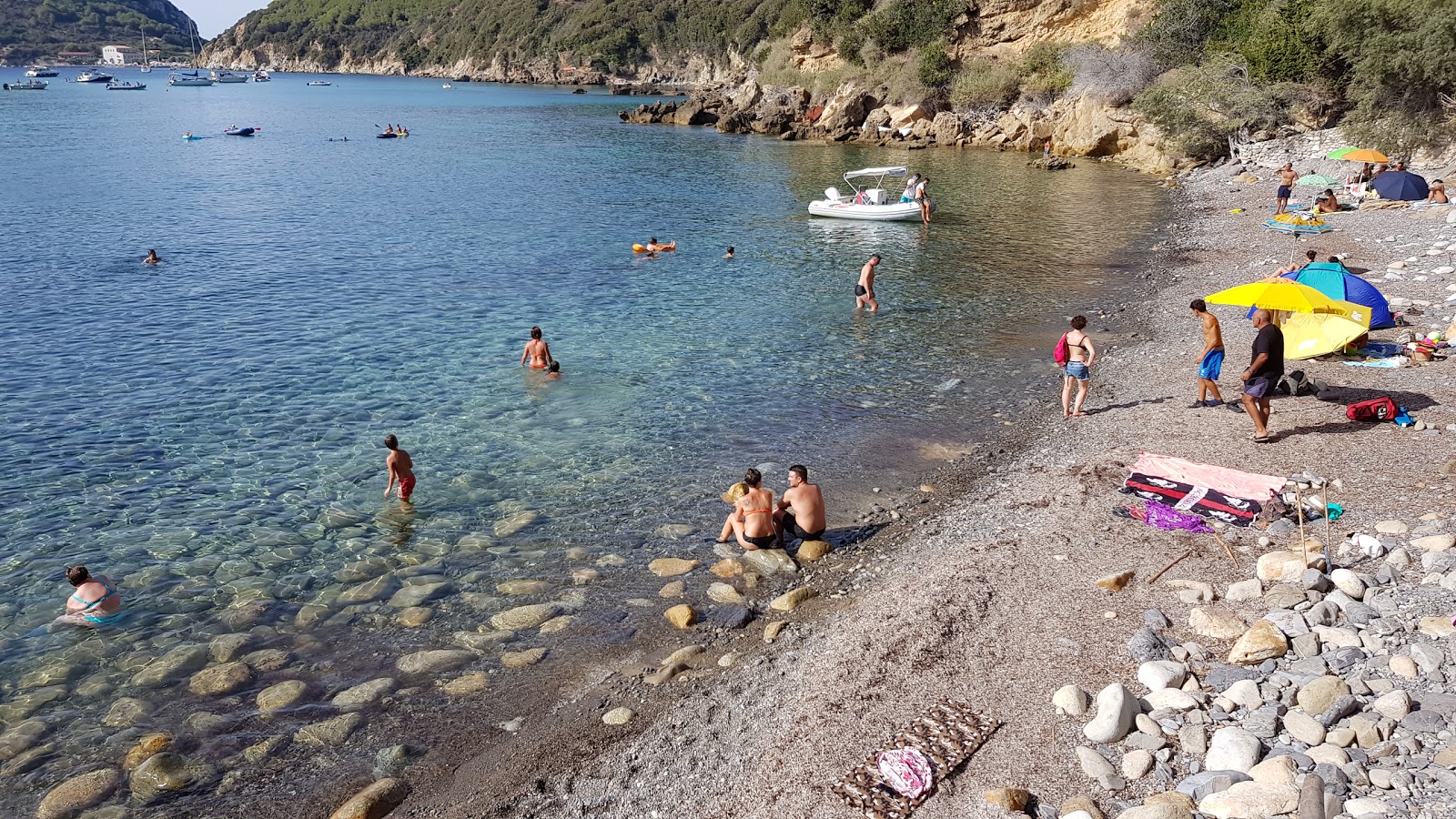 Spiaggia del Viticcio'in fotoğrafı ve yerleşim