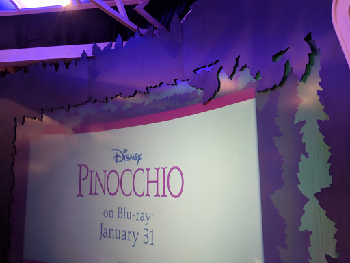 Toy Store «Disney Store», reviews and photos, 536 Southcenter Mall, Tukwila, WA 98188, USA