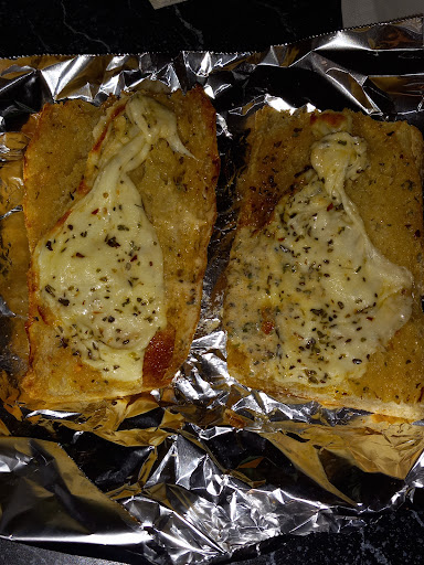 Cafe «A La Mode Cafe & Catering», reviews and photos, 331 Nottingham Rd, Syracuse, NY 13210, USA