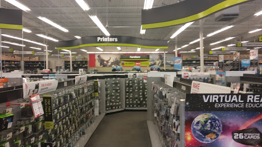 Office Supply Store «Staples», reviews and photos, 7500 W Commercial Blvd, Lauderhill, FL 33319, USA