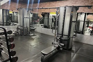 Central Fitness image