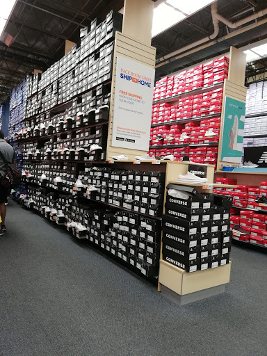 Shoe Store «Rack Room Shoes», reviews and photos, 12801 W Sunrise Blvd #293, Sunrise, FL 33323, USA