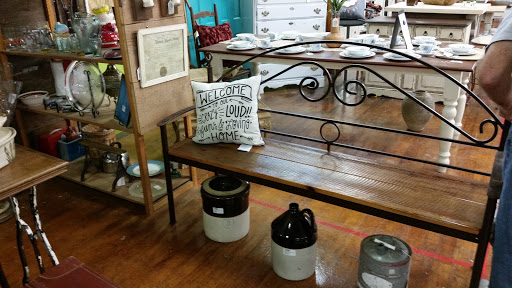 Antique Furniture Store «Jarfly Antique Market», reviews and photos, 47 Railroad Ave, Jefferson, GA 30549, USA