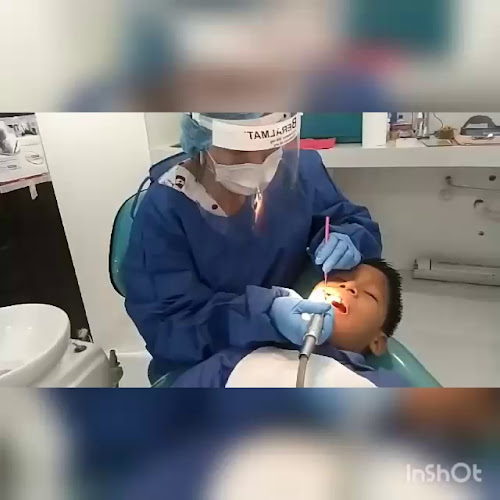 Opiniones de Consultorio Odontológico BOSADENT en Manta - Dentista