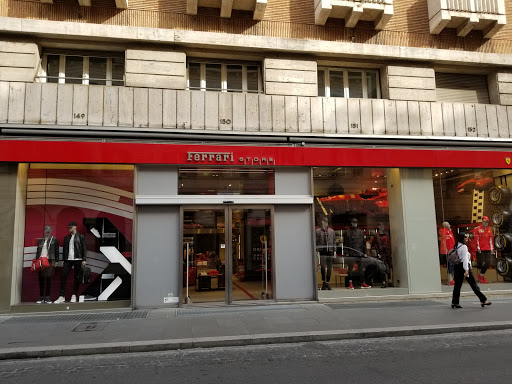 Ferrari Store Roma