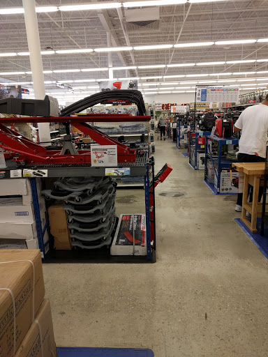 Hardware Store «Harbor Freight Tools», reviews and photos, 1045 W Orange Blossom Trail, Apopka, FL 32712, USA