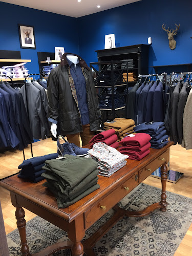 Magasin de vêtements pour hommes Saint Salvy Laval