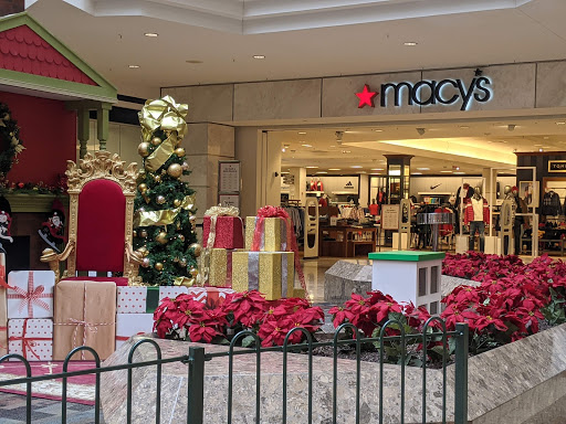 Shopping Mall «The Mall at Tuttle Crossing», reviews and photos, 5043 Tuttle Crossing Blvd, Dublin, OH 43016, USA