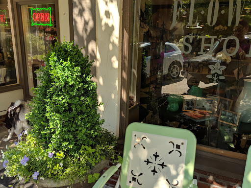 Florist «The Little Flower Shop», reviews and photos, 5006 State Line Rd, Westwood Hills, KS 66205, USA