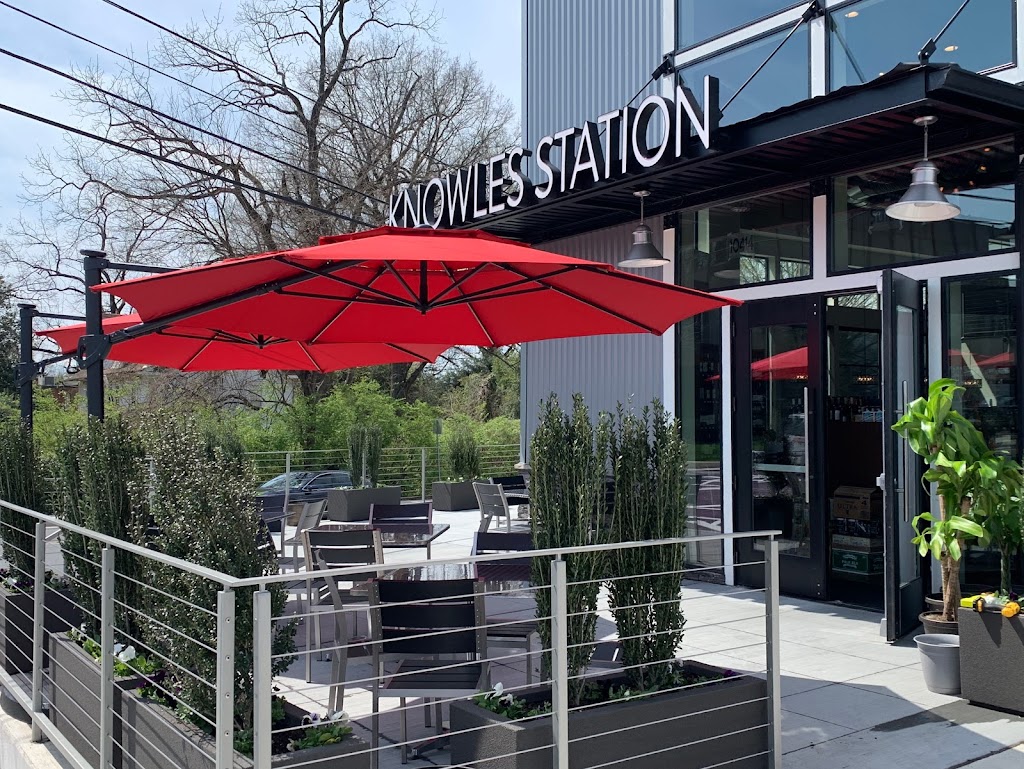 Knowles Station Wine & Co 20895