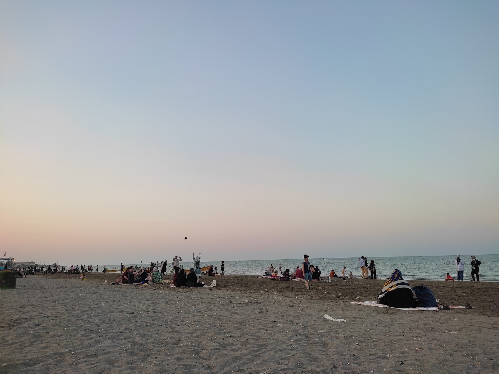 Safir Omid beach photo #2