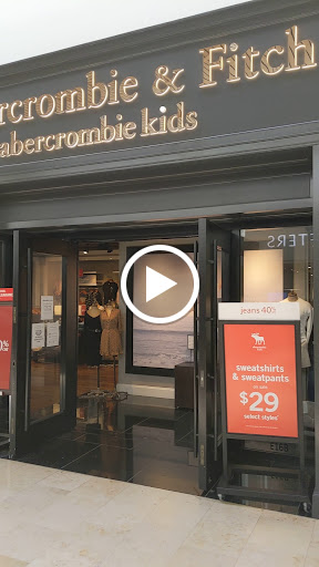 Clothing Store «Abercrombie & Fitch», reviews and photos, 4400 Sharon Rd #142, Charlotte, NC 28211, USA