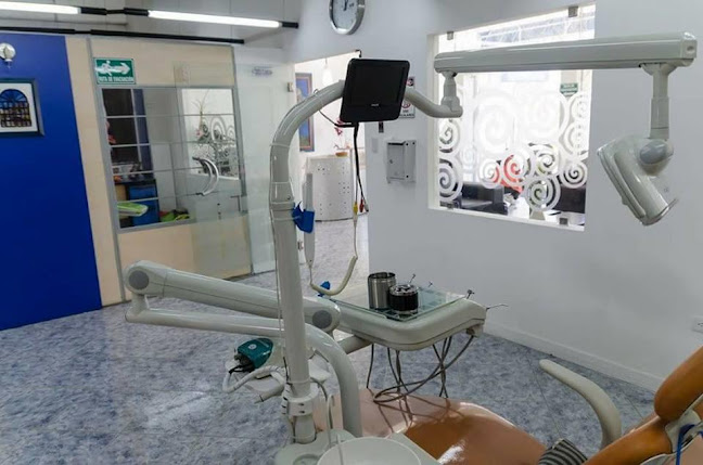 Dental health center - Quito