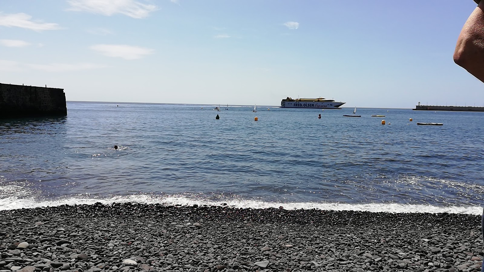 Foto de Playa Valleseco con cala pequeña