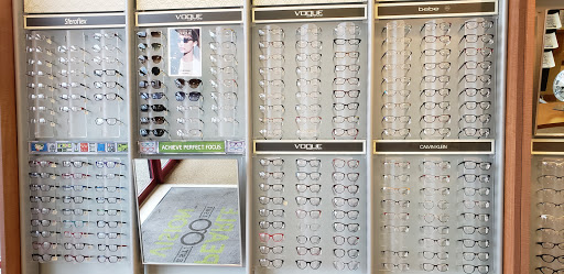 Eye Care Center «Pearle Vision», reviews and photos, 8952 SE Sunnyside Rd, Clackamas, OR 97015, USA