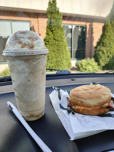 Coffee Shop «Starbucks», reviews and photos, 1150 Williston Rd #2, South Burlington, VT 05403, USA