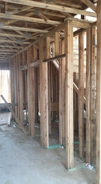 ABC Restoration - Residential Roofer, Residential Roofer, New Home Construction Contractor - Photo 4 - Car repair in , Beaumont