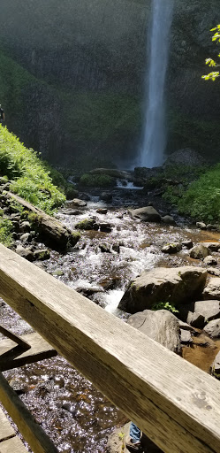 Waterfall «Latourell Falls», reviews and photos, Historic Columbia River Hwy, Corbett, OR 97019, USA