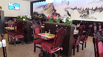 Atmosphère du Restaurant de spécialités de la région de Shanghaï Le Shanghai à Boé - n°6