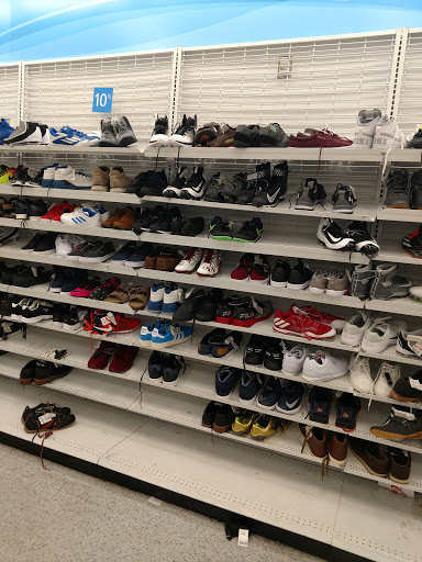 Clothing Store «Ross Dress for Less», reviews and photos, 835 Cortez Rd W, Bradenton, FL 34207, USA