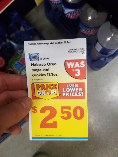 Dollar Store «FAMILY DOLLAR», reviews and photos, 130 Main St, Hamilton, OH 45013, USA