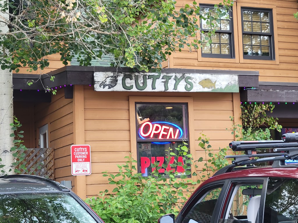Cutty's Bar & Grill 83001