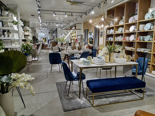 Furniture Store «west elm», reviews and photos, 400 W 47th St, Kansas City, MO 64112, USA