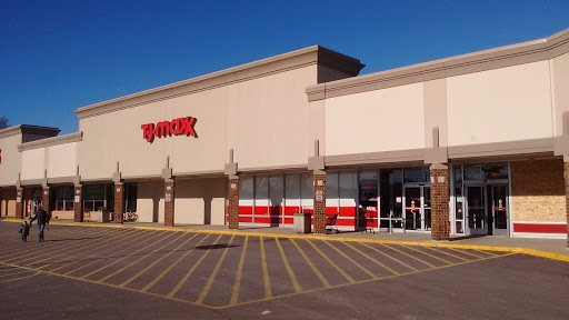 T.J. Maxx, 230 W Virginia St, Crystal Lake, IL 60014, USA, 
